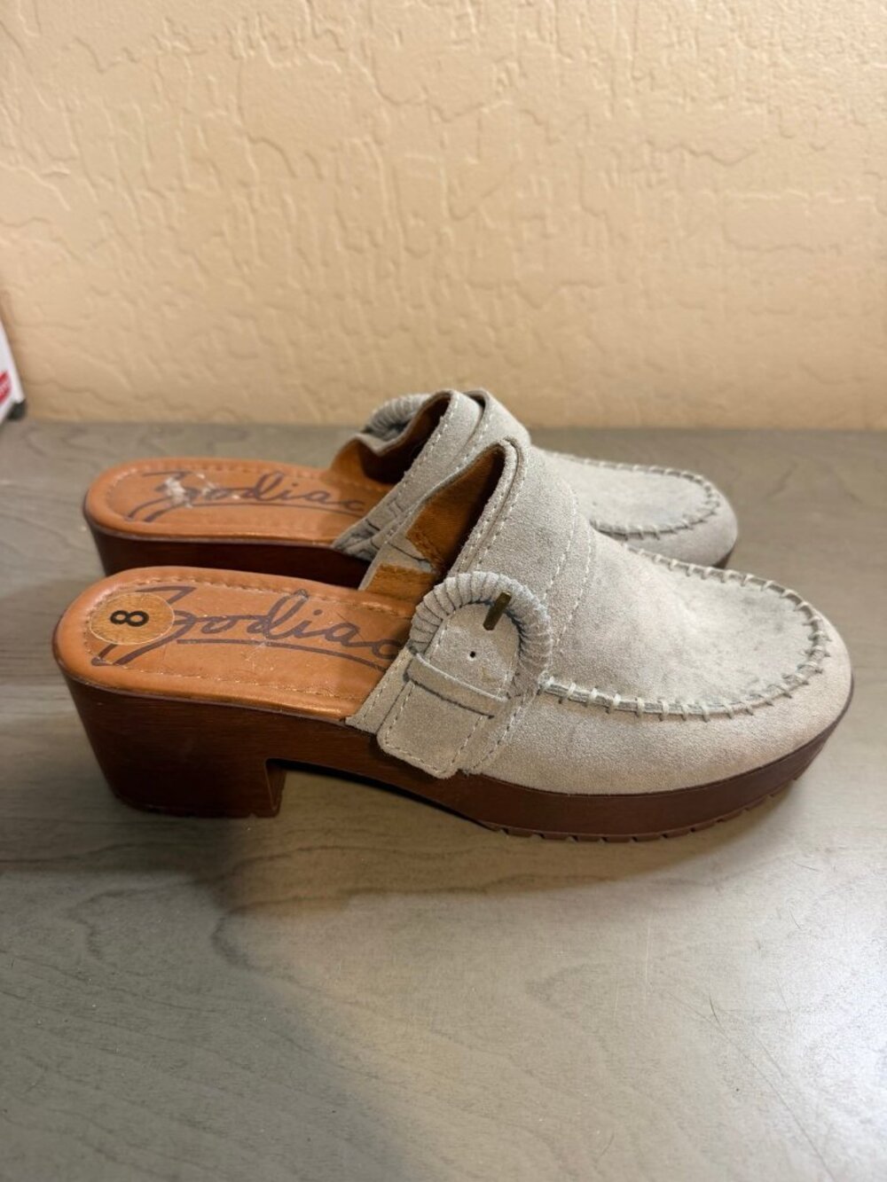 Italia slip on mule clogs